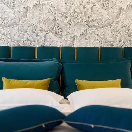 Tropical - Spa&pool In Infinity Mamaia