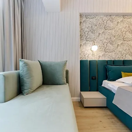 Tropical - Spa&pool In Infinity